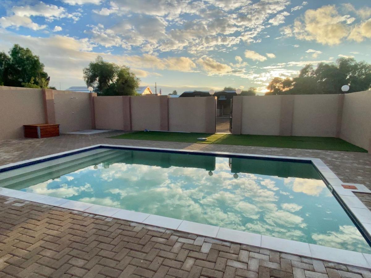 Schuetzenhaus Guesthouse Keetmanshoop Exterior photo