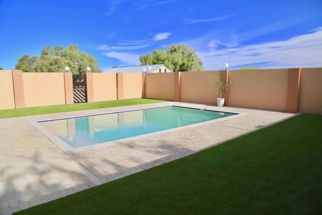 Schuetzenhaus Guesthouse Keetmanshoop Exterior photo