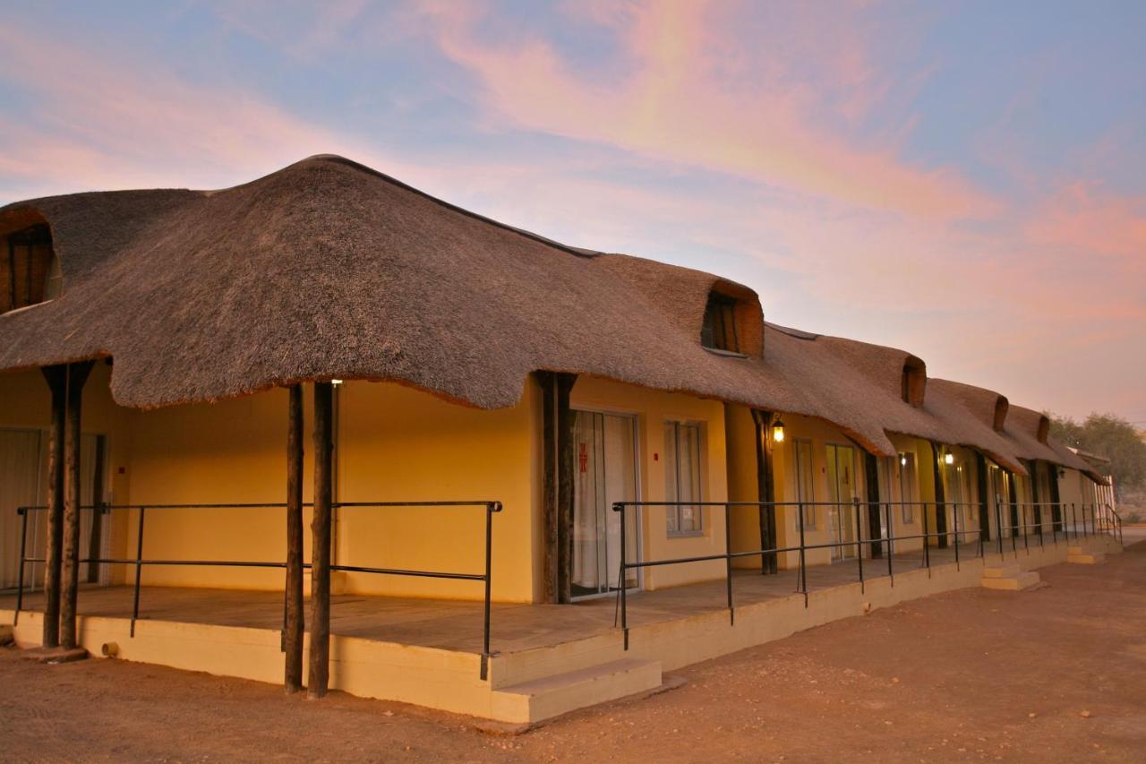 Schuetzenhaus Guesthouse Keetmanshoop Exterior photo