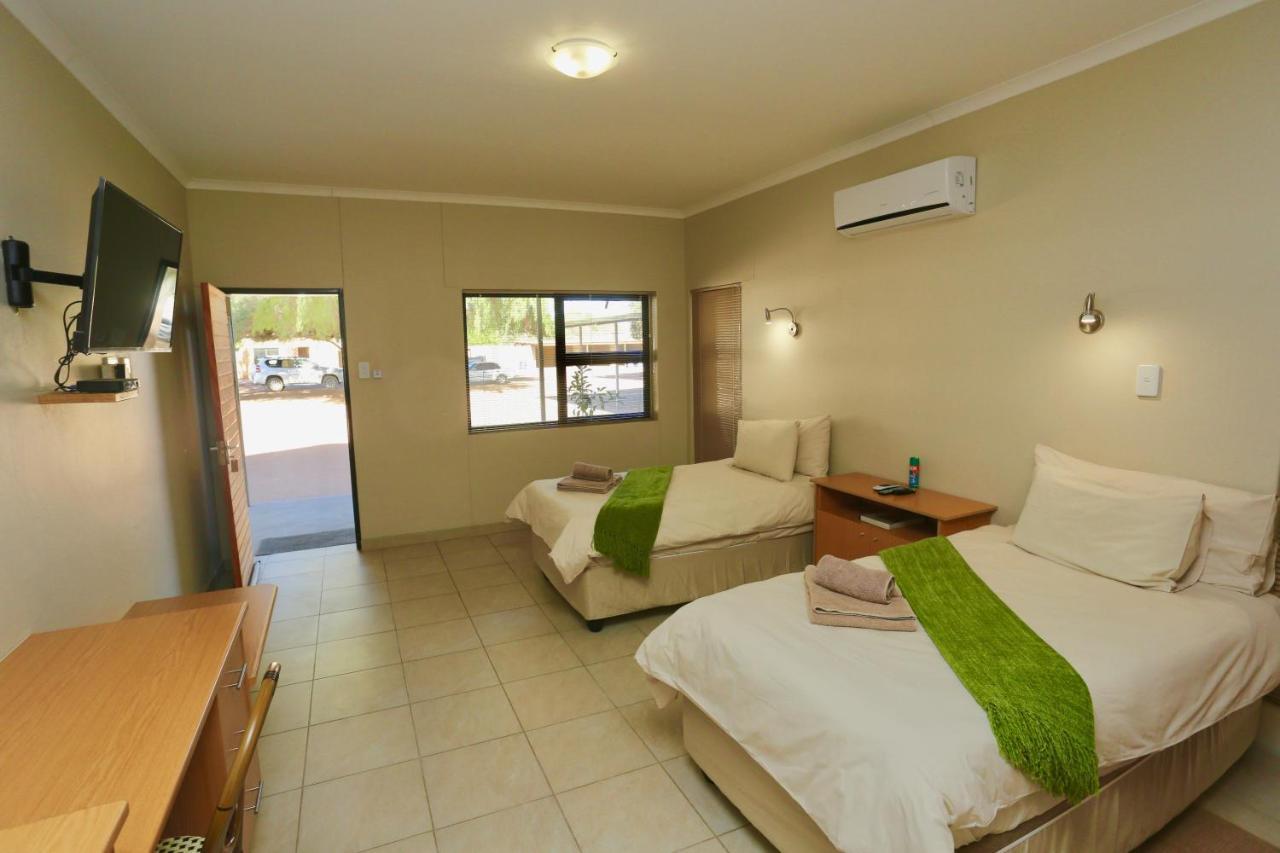 Schuetzenhaus Guesthouse Keetmanshoop Exterior photo