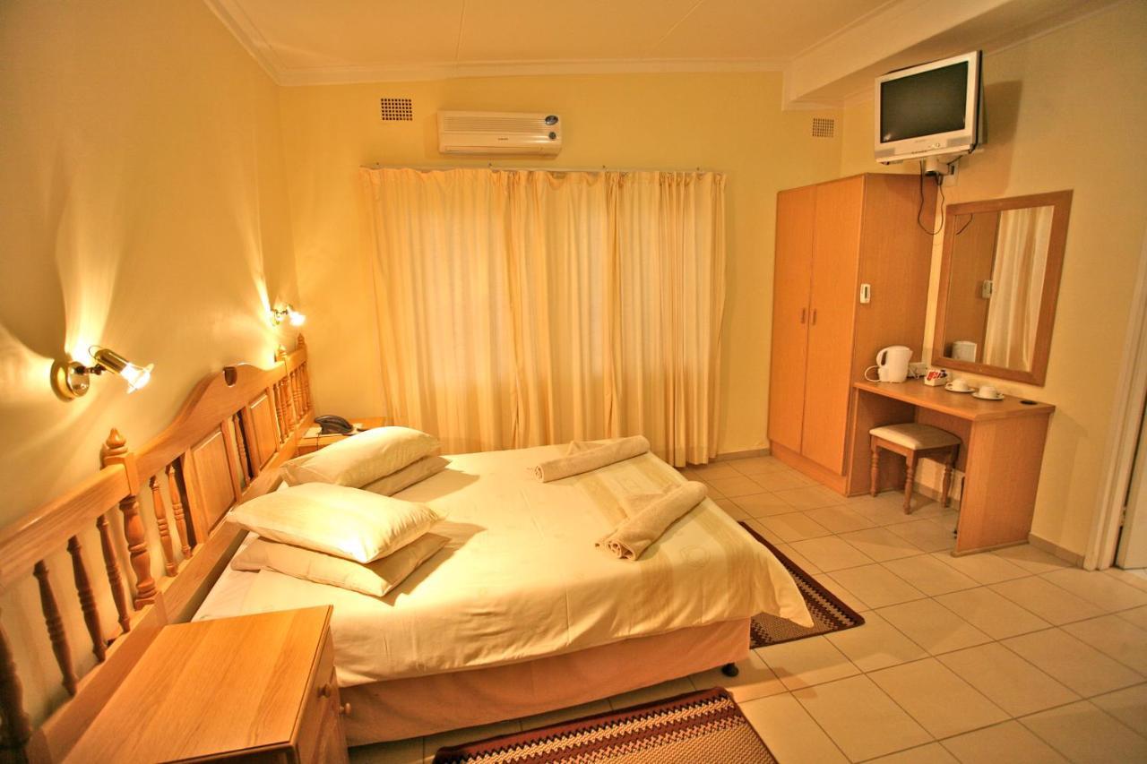 Schuetzenhaus Guesthouse Keetmanshoop Exterior photo
