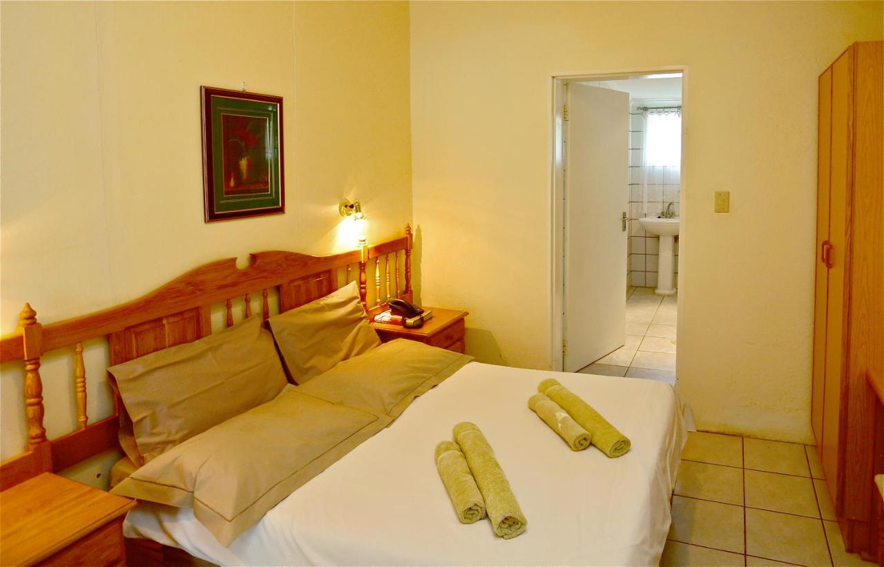 Schuetzenhaus Guesthouse Keetmanshoop Exterior photo